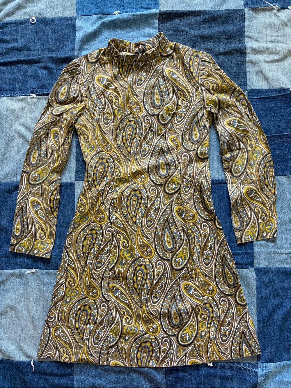 vintage 1960s paisley high neck mini dress yellow tan blue psychedelic groovy S